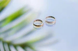 Moissanite Anniversary Rings A Complete Buying Guide