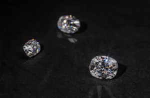 Three Stone Moissanite Rings Meaning, Style, and Choosing the Perfect Design